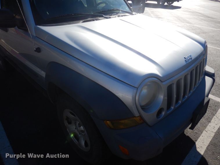 image for item DP0311 2006 Jeep Liberty  SUV