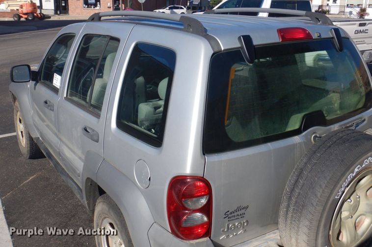 image for item DP0311 2006 Jeep Liberty  SUV