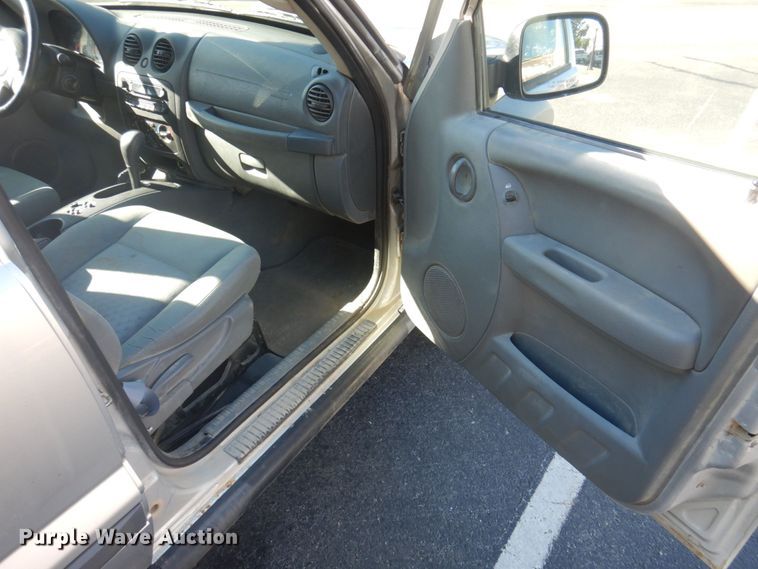 image for item DP0311 2006 Jeep Liberty  SUV