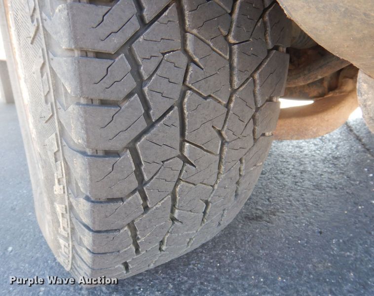 image for item DP0311 2006 Jeep Liberty  SUV