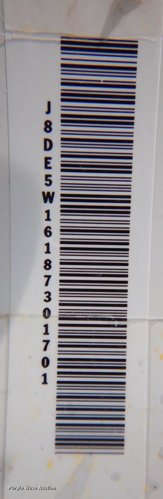 image for item DP4167 2008 GMC W5500HD  paint striping truck