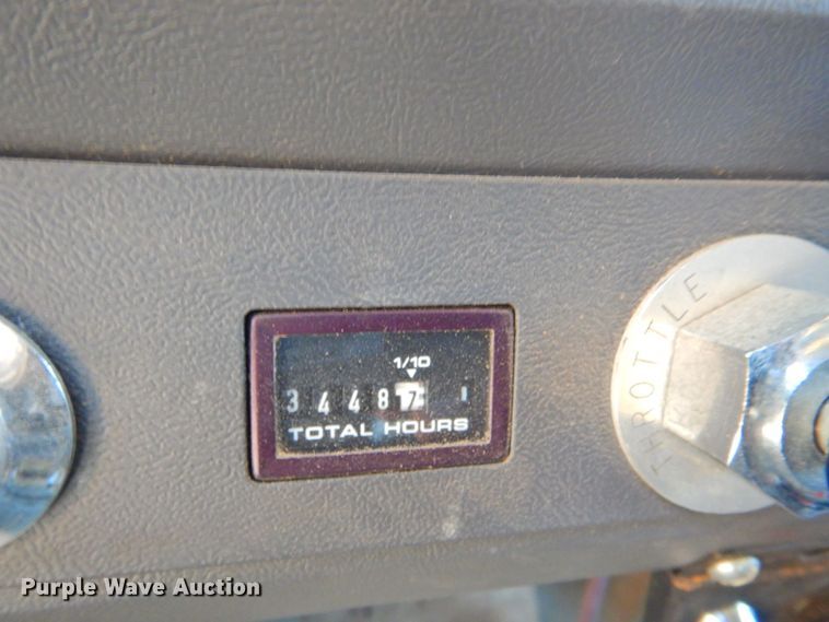 image for item DP4678 1995 Ford LT8000  dump truck