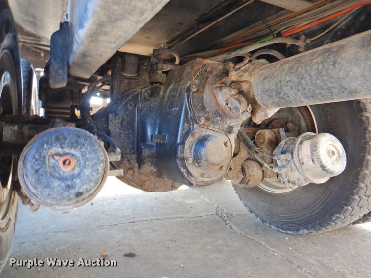 image for item DP4678 1995 Ford LT8000  dump truck