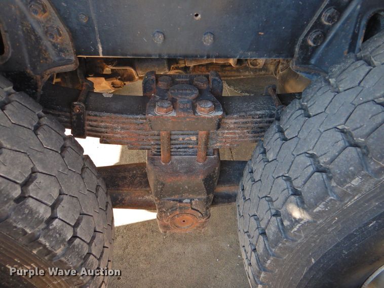 image for item DP4678 1995 Ford LT8000  dump truck