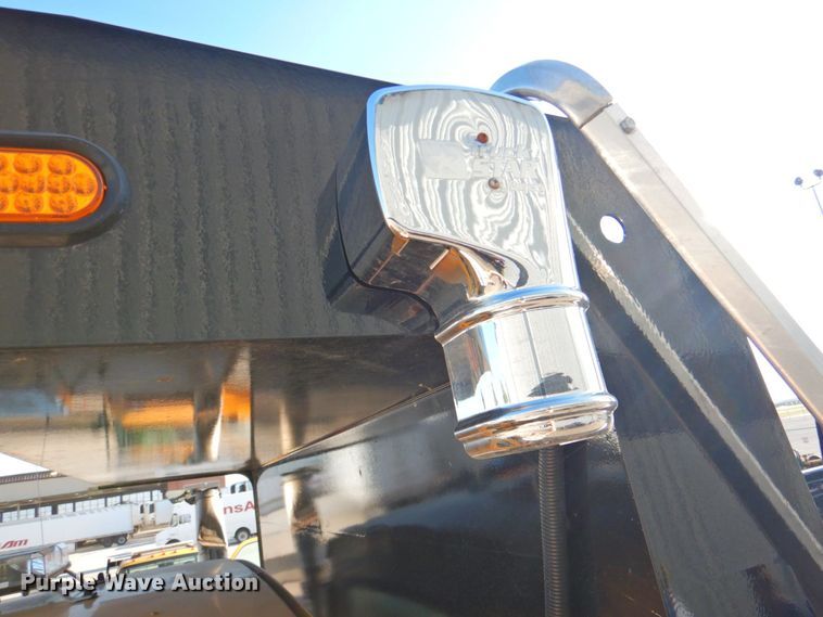 image for item DP4678 1995 Ford LT8000  dump truck