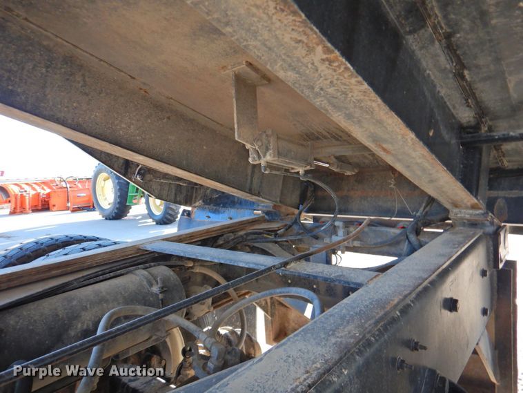 image for item DP4678 1995 Ford LT8000  dump truck