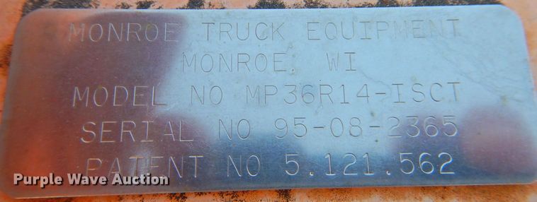 image for item DP4678 1995 Ford LT8000  dump truck