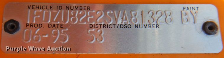 image for item DP4678 1995 Ford LT8000  dump truck