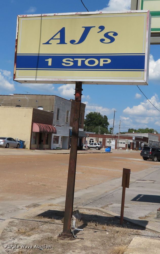 image for item DR0100 Fuel station equipment