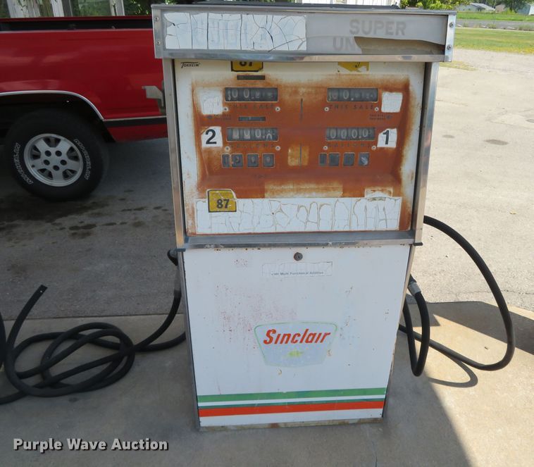 image for item DR0100 Fuel station equipment