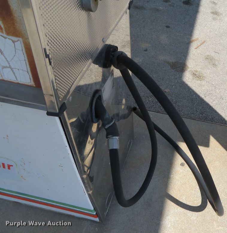 image for item DR0100 Fuel station equipment