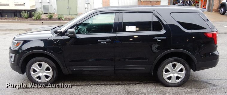 image for item DS1334 2017 Ford Explorer Police Interceptor  SUV