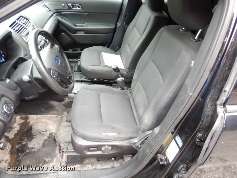 image for item DS1334 2017 Ford Explorer Police Interceptor  SUV