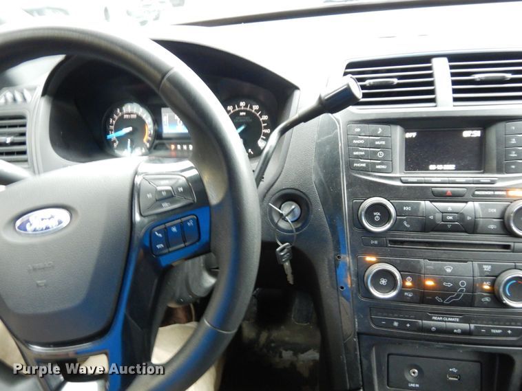 image for item DS1334 2017 Ford Explorer Police Interceptor  SUV