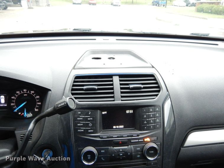 image for item DS1334 2017 Ford Explorer Police Interceptor  SUV