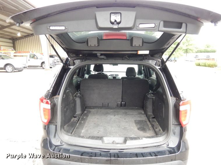 image for item DS1334 2017 Ford Explorer Police Interceptor  SUV