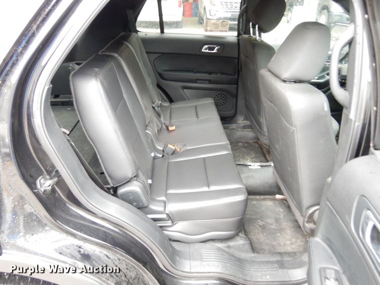 image for item DS1334 2017 Ford Explorer Police Interceptor  SUV