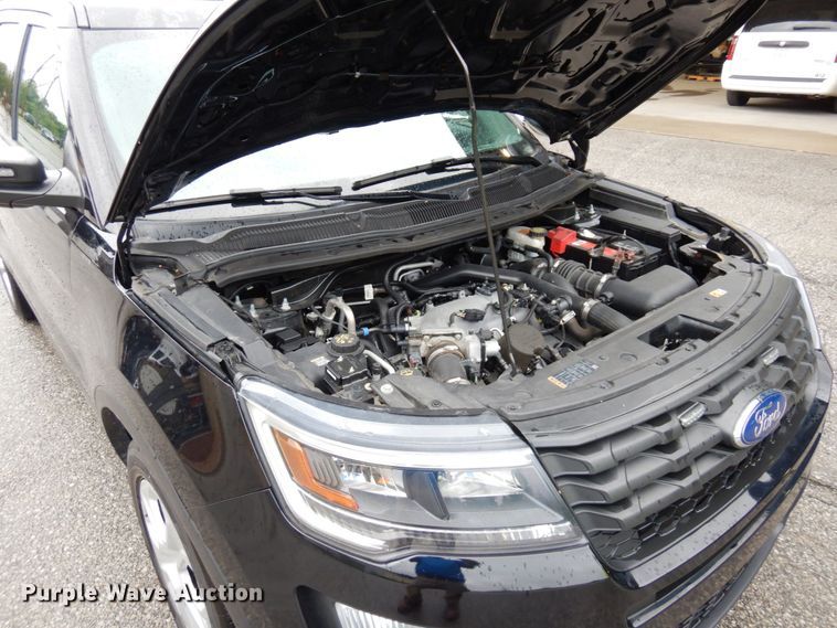 image for item DS1334 2017 Ford Explorer Police Interceptor  SUV