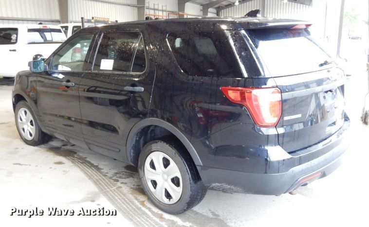 image for item DS1337 2016 Ford Explorer Police Interceptor  SUV
