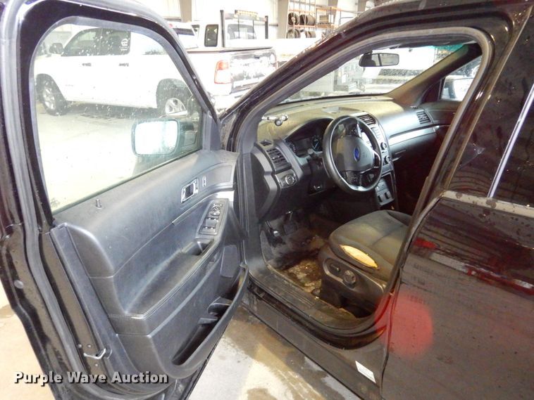 image for item DS1337 2016 Ford Explorer Police Interceptor  SUV