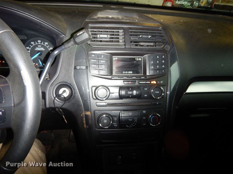 image for item DS1337 2016 Ford Explorer Police Interceptor  SUV