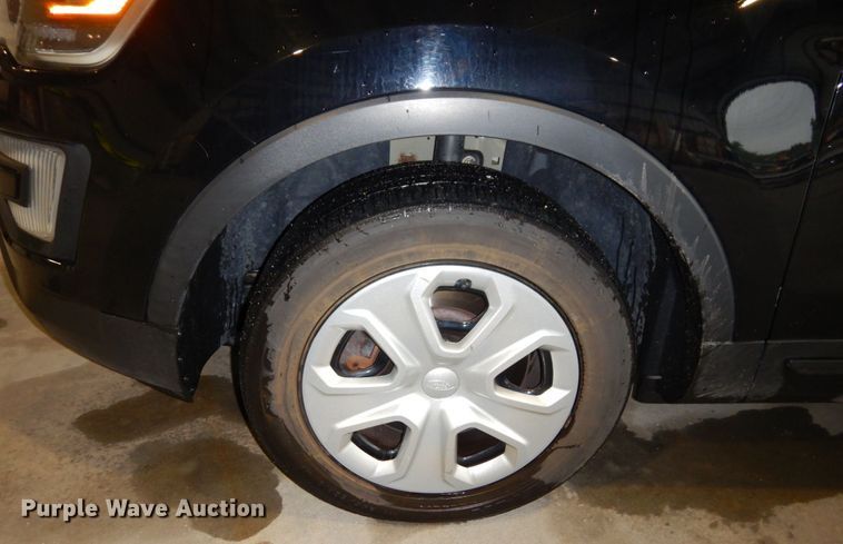 image for item DS1337 2016 Ford Explorer Police Interceptor  SUV