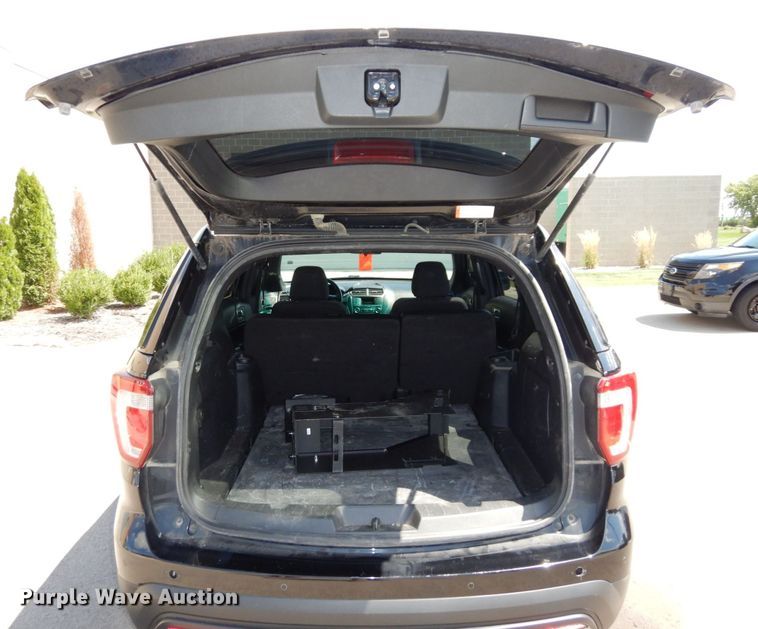 image for item DS1356 2016 Ford Explorer Police Interceptor  SUV