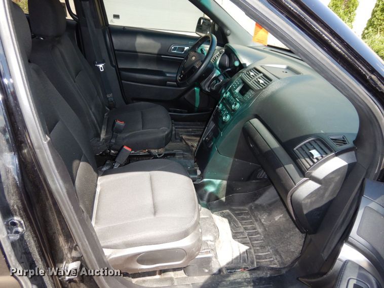 image for item DS1356 2016 Ford Explorer Police Interceptor  SUV