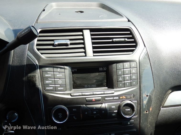 image for item DS1357 2018 Ford Explorer Police Interceptor  SUV