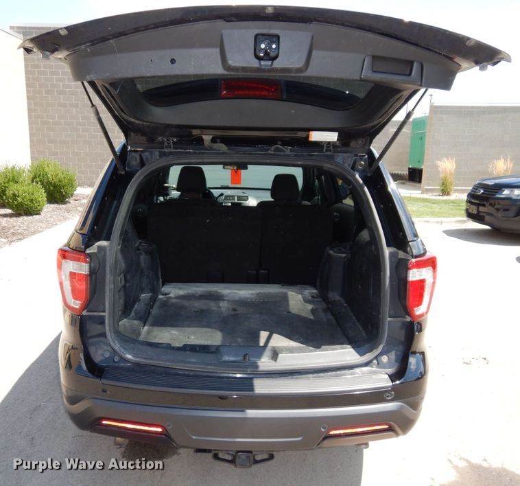 image for item DS1357 2018 Ford Explorer Police Interceptor  SUV