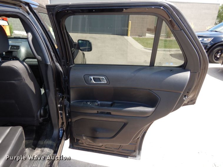 image for item DS1358 2018 Ford Explorer Police Interceptor  SUV