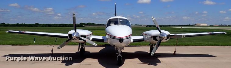 image for item DS7111 Piper Navajo PA 31-325  airplane