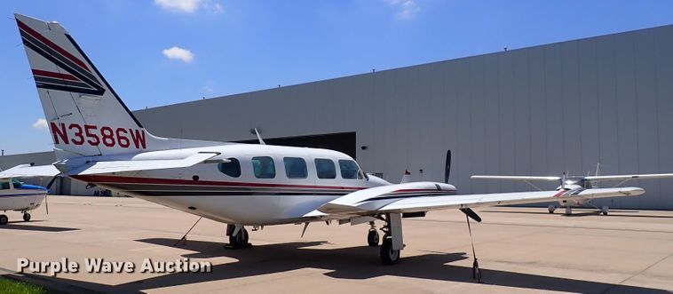 image for item DS7111 Piper Navajo PA 31-325  airplane