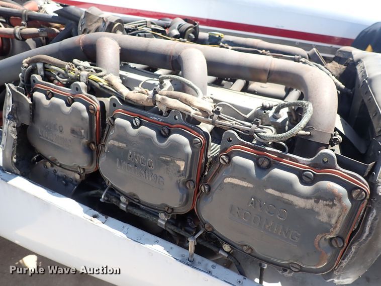 image for item DS7111 Piper Navajo PA 31-325  airplane