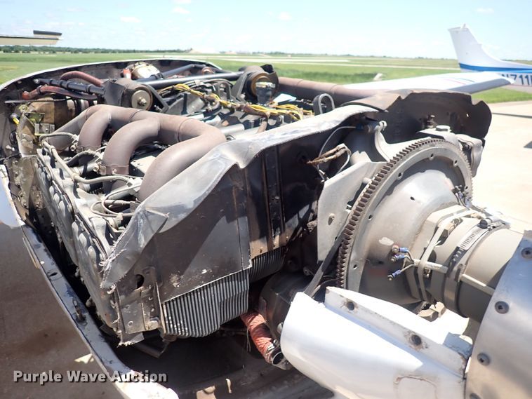 image for item DS7111 Piper Navajo PA 31-325  airplane