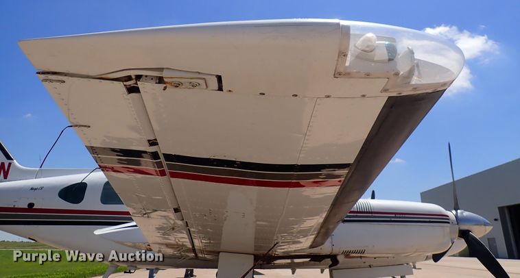 image for item DS7111 Piper Navajo PA 31-325  airplane