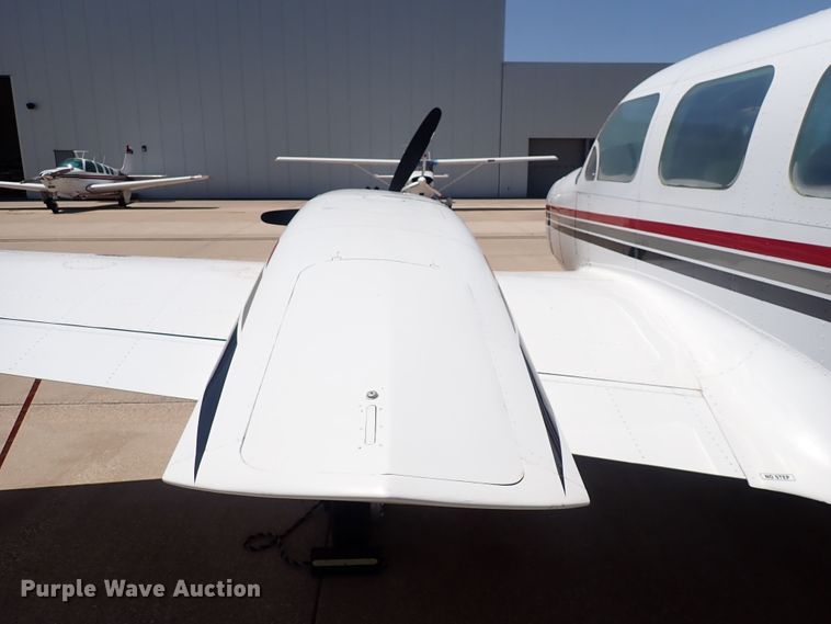 image for item DS7111 Piper Navajo PA 31-325  airplane