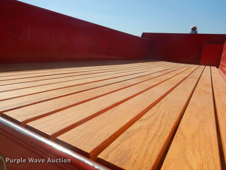 image for item HU9435 1972 International 1700  pumper fire truck