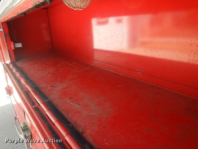 image for item HU9435 1972 International 1700  pumper fire truck