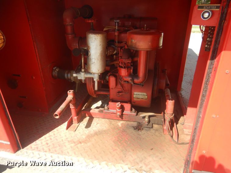 image for item HU9435 1972 International 1700  pumper fire truck