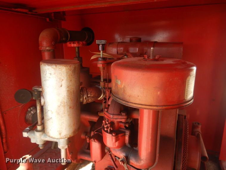 image for item HU9435 1972 International 1700  pumper fire truck