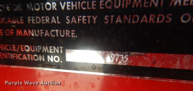 image for item HU9435 1972 International 1700  pumper fire truck