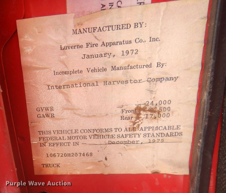 image for item HU9435 1972 International 1700  pumper fire truck