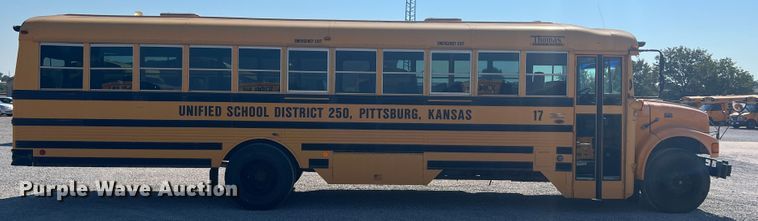 image for item IA9053 1998 International 3800  school bus