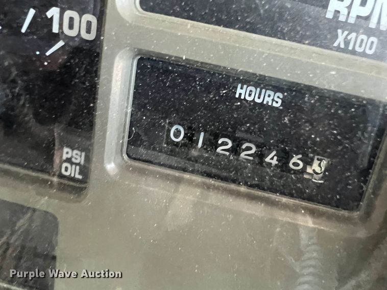 image for item IA9053 1998 International 3800  school bus