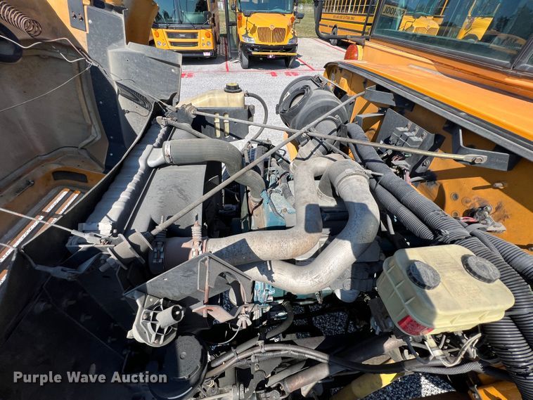 image for item IA9053 1998 International 3800  school bus