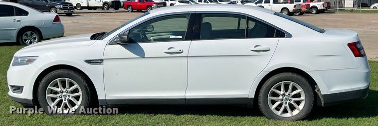 image for item IA9063 2014 Ford Taurus