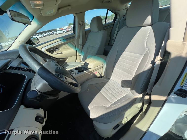 image for item IA9063 2014 Ford Taurus