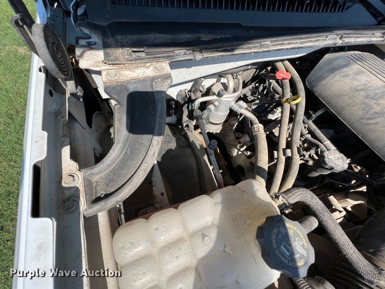 image for item IA9066 2005 Chevrolet Silverado 1500  pickup truck