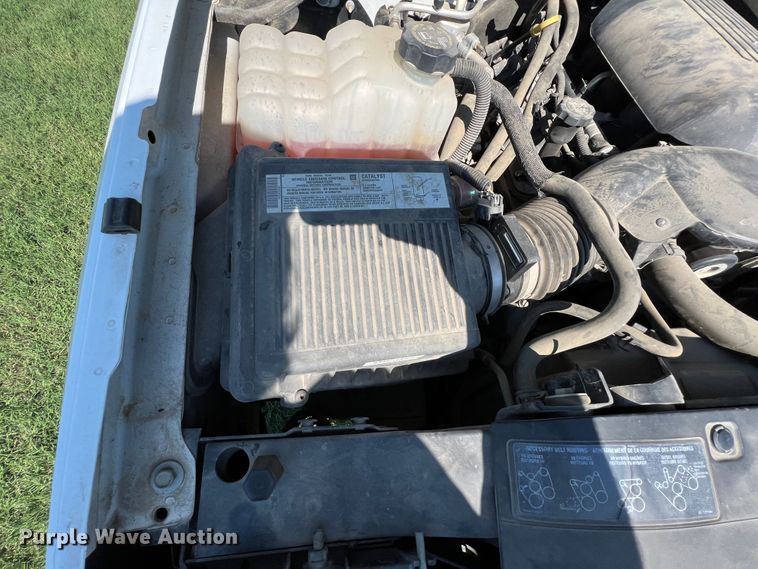 image for item IA9066 2005 Chevrolet Silverado 1500  pickup truck